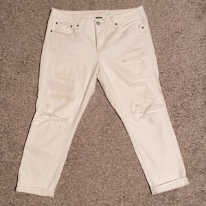 American Eagle outfitters white cropped jean